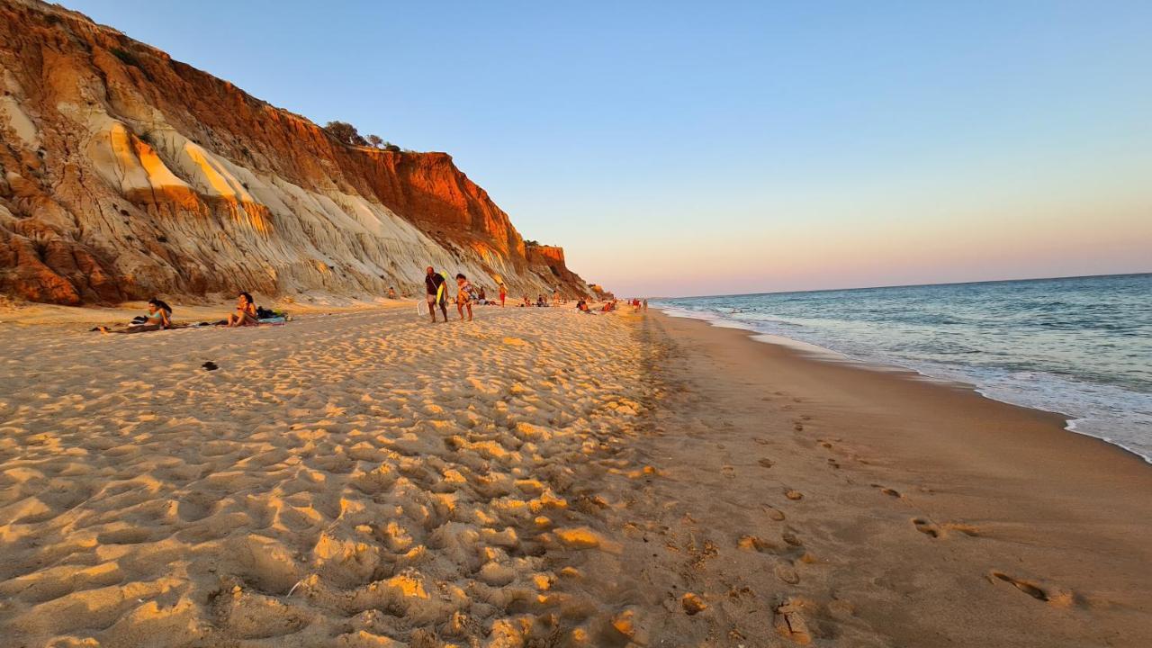 Sandy Beach Apartment อัลบูเฟรา ภายนอก รูปภาพ